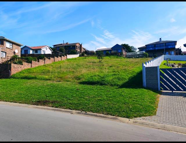 975M² VACANT LAND FOR SALE IN DANA BAY